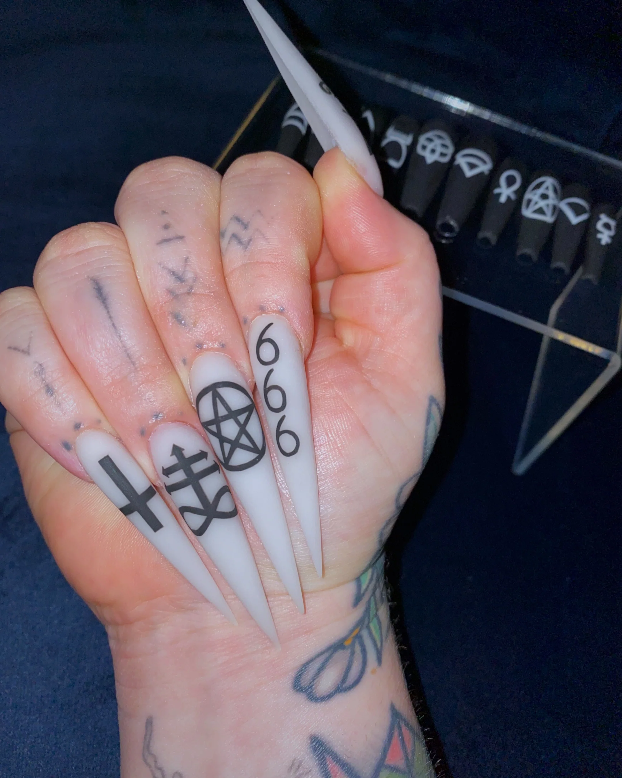 Thumbnail 2